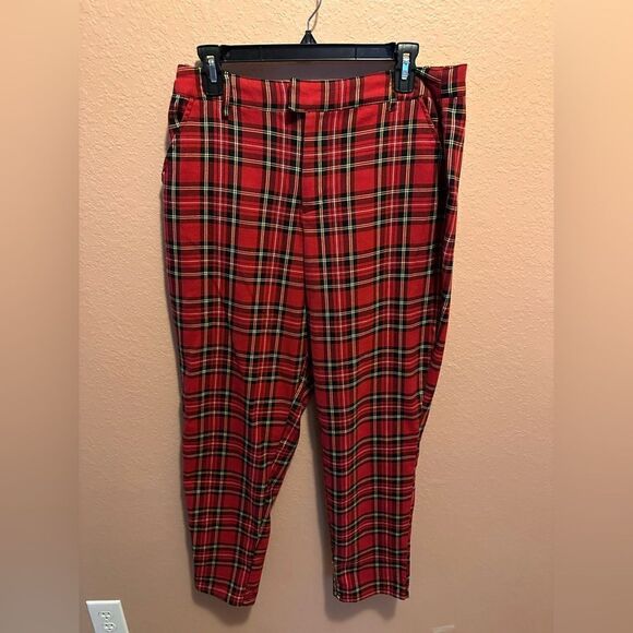 Hot Topic Red Plaid Pants With Detachable Chain - Picture 3 of 5